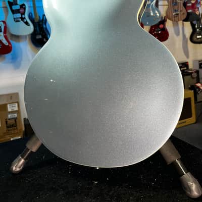 Epiphone Dave Grohl DG-335 Semi hollowbody Electric Guitar - Pelham Blue FREE PLEK! 687 image 7