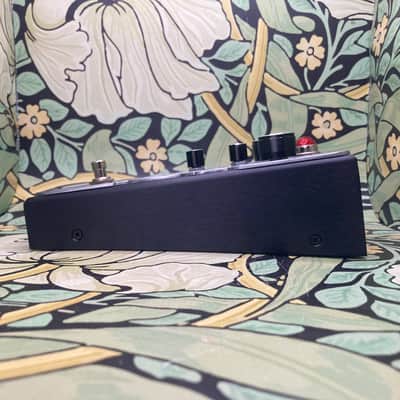 Beetronics FX Abelha Tropical Fuzz image 10