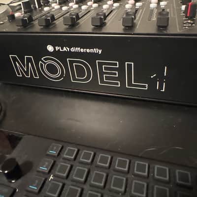 Allen & Heath Play Differently Model 1 6-Channel Analog Mixer 2016 - Present - Black image 2