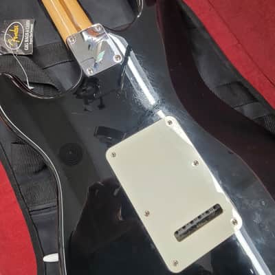 Fender "Squier Series" Standard Strat MIM with Bag 1994 - Black image 12