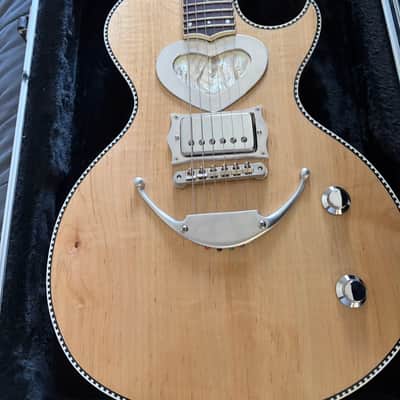 Mondell Custom Guitars Checkerboard Heart Custom Zemaitis Style 2022 - Natural image 2