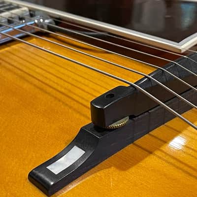 Original 1962 D'Angelico New Yorker - Sunburst image 7