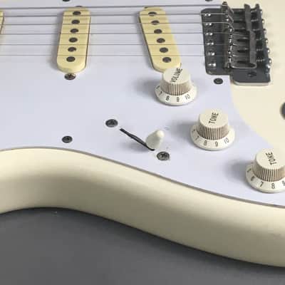 LEFTY! Vintage Fender ‘57 Reissue Strat ST-57LEX2 Custom Color Olympic White Blonde NOS Relic Stratocaster 7.1 lb HSC image 16
