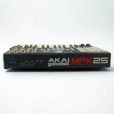 Akai MPK25 2012 - Black image 4