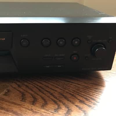 Sony MDS-JE470 minidisc recorder deck image 6