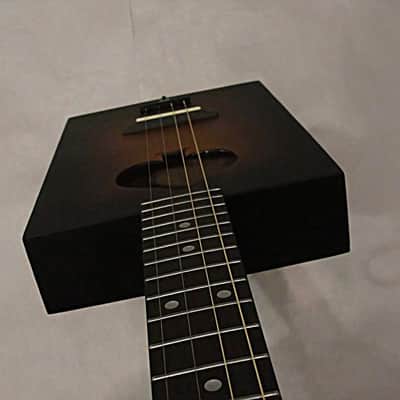 James Neligan CASK FIRKIN 4 string Acoustic Cigar Box Guitar with Gig Bag   2 Tone Satin Sunburs image 7
