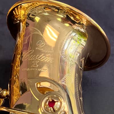 Yamaha Custom YAS-82Z Alto Saxophone image 2