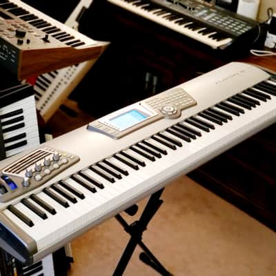 MUST SEE!!! ALESIS FUSION 8HD STILL IN ORIGINAL BOX, SERVICED AND IN AMAZING CONDITION!