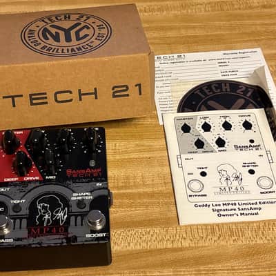 Tech 21 MP40 Limited Edition Geddy Lee Signature SansAmp Bass Drive 2022 - Black / Red image 1