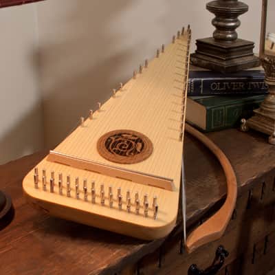 Roosebeck Alto Rounded Psaltery - Right Hand image 2