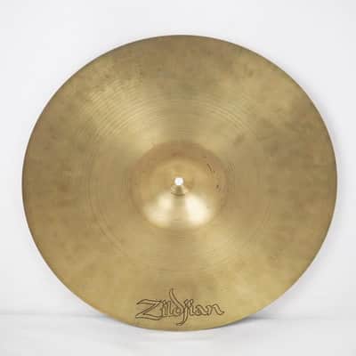 Zildjian VINTAGE 70s A Zildjian Crash 18 [1584g] image 2