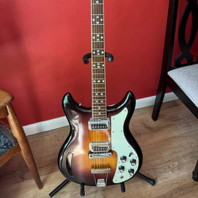 Kustom K-200 1967-1968 - Sunburst image 1