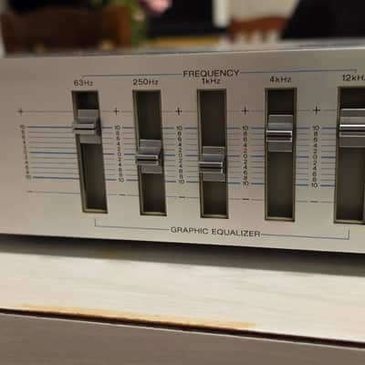 VINTAGE SONY INTEGRATED MUSIC STEREO AMPLIFIER/MADE IN JAPAN/PHONO/CD/AUX image 5