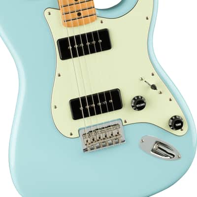 Fender Noventa Stratocaster Daphne Blue image 3