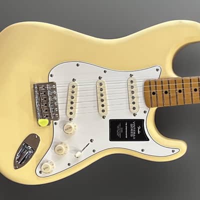 Fender Vintera II 70's Stratocaster - Vintage White image 1