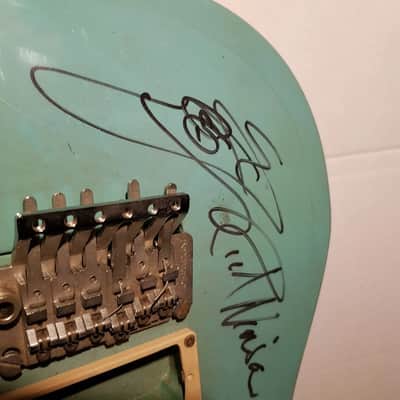 80's BODY SIGNED BY RICK NIELSEN / CHEAP TRICK & SEYMOUR DUNCAN image 4