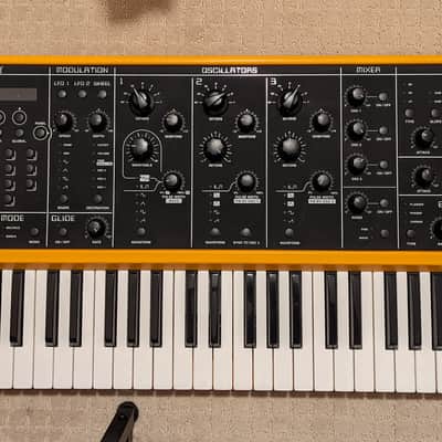 Studiologic Sledge 2.0 Polyphonic Synth