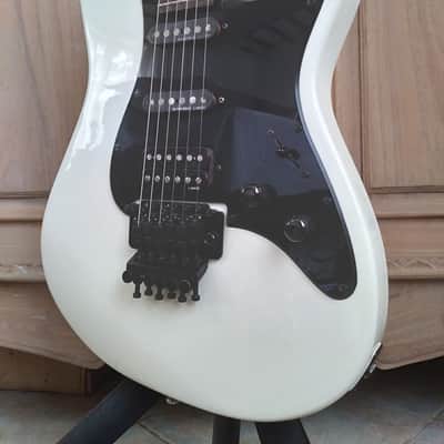 ギター B.C.RICH USA gunslinger USA BC Rich STIII ST3 late 80's NEON Green | Reverb France