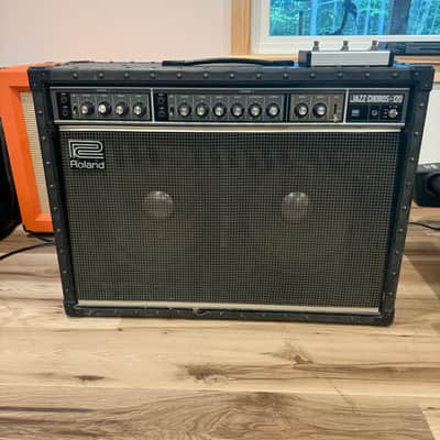 Roland JC-120 Jazz Chorus