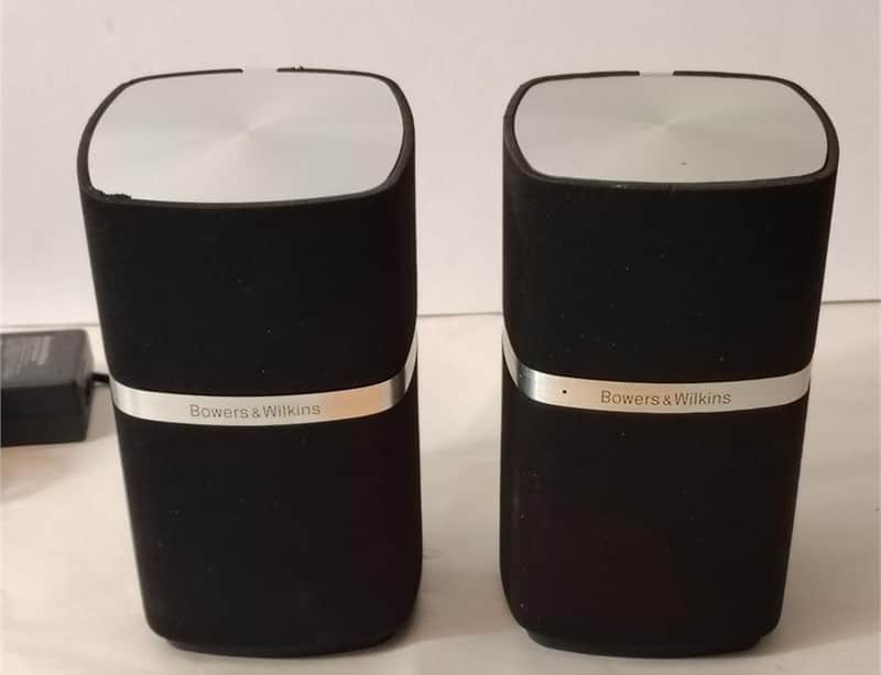 Bowers & Wilkins  MM-1  2020 - Black Lacquer image 1