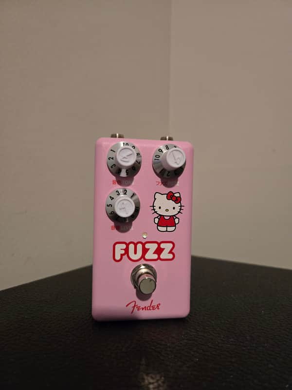 Fender Hello Kitty Fuzz