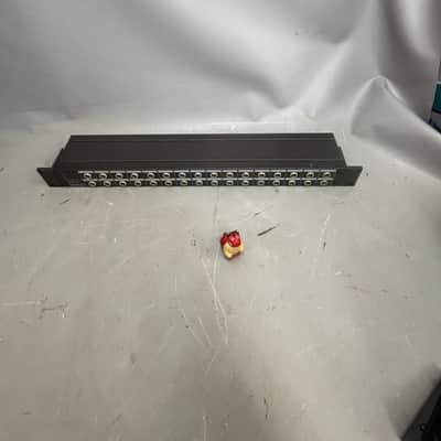 Tascam PB-32P 32-Point Patch Bay image 1