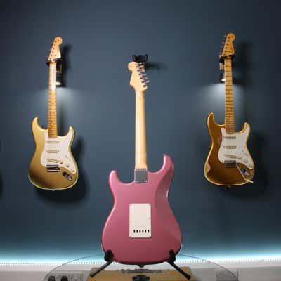 Fender CS Masterbuilt 63 Stratocaster Closet Classic by Greg Fessler 2015 - Burgundy Mist image 12