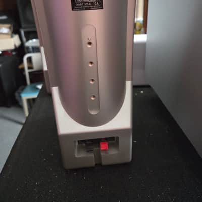 KLH Amplified Subwoofer/satellite system 2000's ?? - Grey image 10