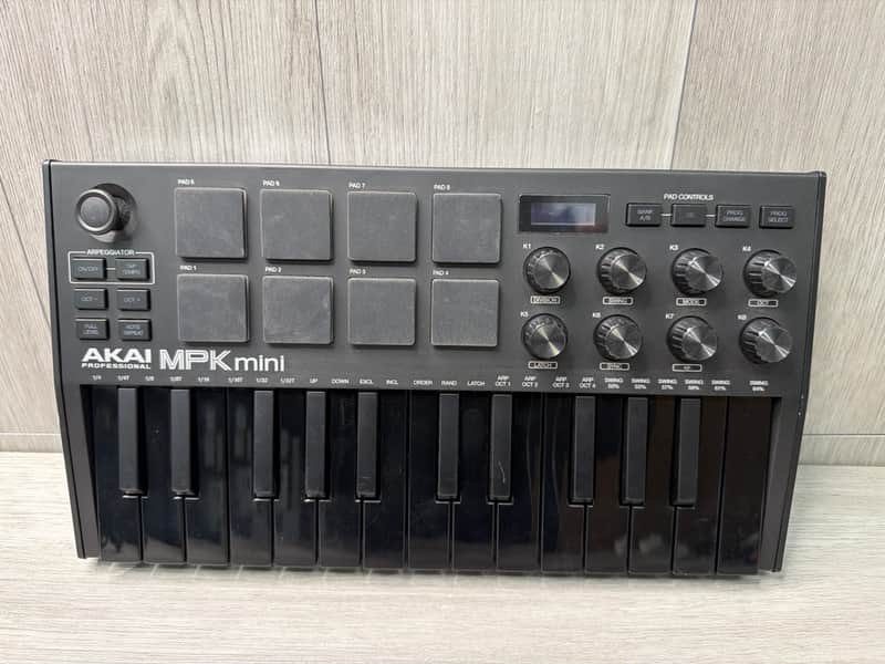 Akai MPK MINI