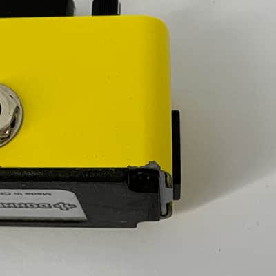 Donner Yellow fall Analogue Delay Guitar Pedal image 4