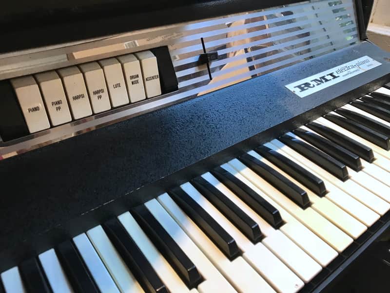 RMI Electra-Piano 368x image 1