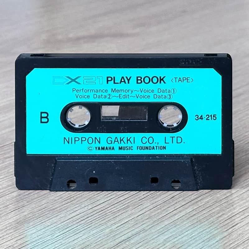 Yamaha DX21 "PLAY BOOK" in ENGLISH // Cassette Tape // Nice!! image 1
