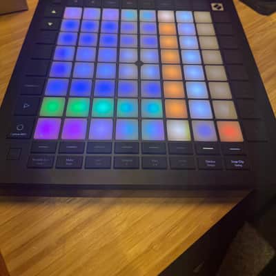 Novation Launchpad Pro MKIII Pad Controller 2020 - Present - Black image 3