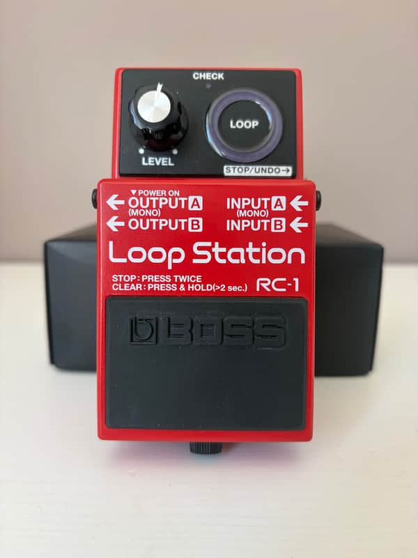 Boss RC-1 Loop Station 2014 - Present - Red image 1