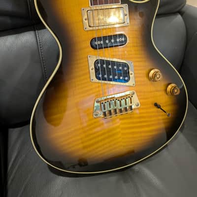 Gibson Nighthawk Standard ST-3 1992 - 1999 - Vintage Sunburst image 5