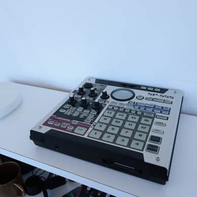 Roland SP-555 Sampler 2007 - 2013 - Gray image 5
