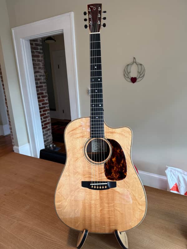 Goodall Traditional Dreadnought Cutaway 2008 Bear Claw Spruce/Cocobolo B&S image 1