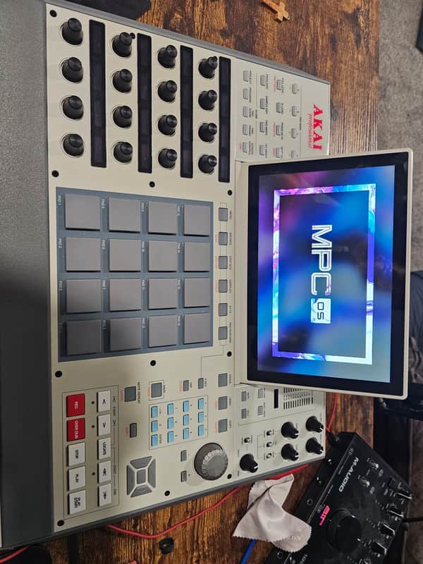 Akai MPC X Special Edition Standalone Sampler / Sequencer 2023 - Present - Grey image 1