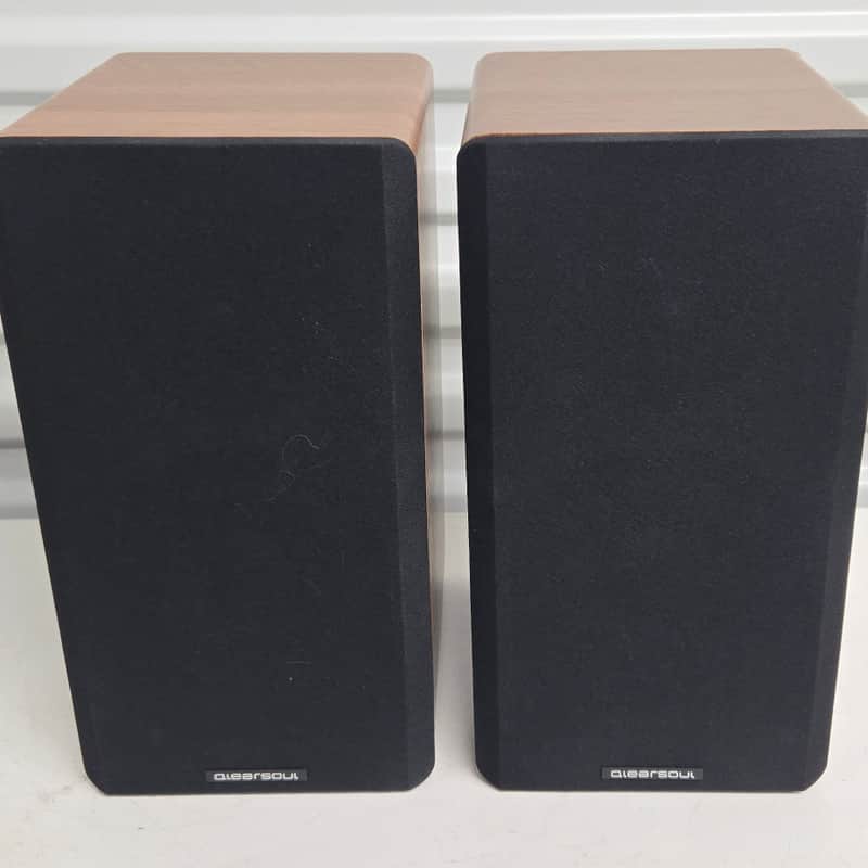 Qlearsoul Highfire X Bookshelf Stereo Speakers ONLY - Excellent - *NO TURNTABLE* image 1