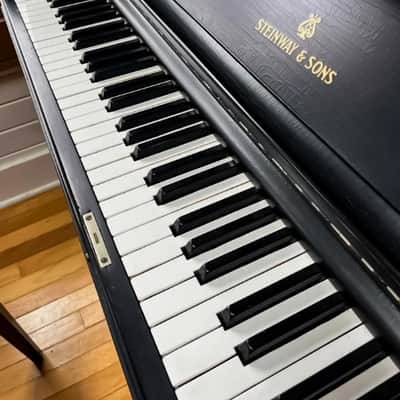 Steinway & Sons Upright – Model V – 50" – Amazing Sound image 3