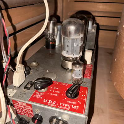 Leslie 147 with refurbished amplifier image 9