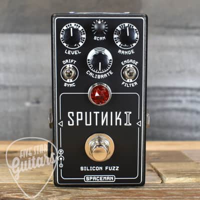 Mint Spaceman Effects Sputnik 1 Silicon Fuzz Pedal - Black Edition image 8
