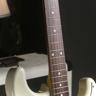 Fender Stratocaster ST-62, Crafted in Japan 2006-2008 - Vintage White image 4