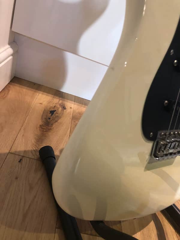 ARIA PRO II ST 600 Jeff Beck SE MIJ Vintage Fender Custom Shop