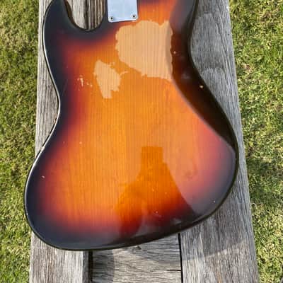2012 Fender American Vintage ReIssue - '62 Jazz Bass - 3-Color Sunburst image 5