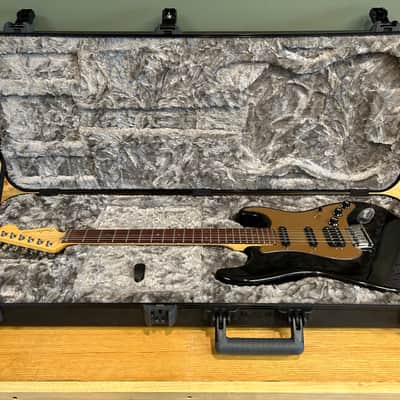 2004 Fender American Deluxe Fat Stratocaster HSS with Rosewood Fretboard, Montego Black image 1