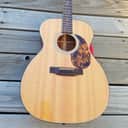 Martin 000-18 2002