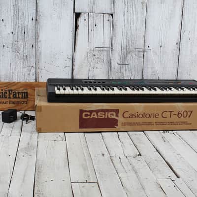 Casio Casiotone CT-607 Keyboard with Power Supply Manual and Original Box image 2