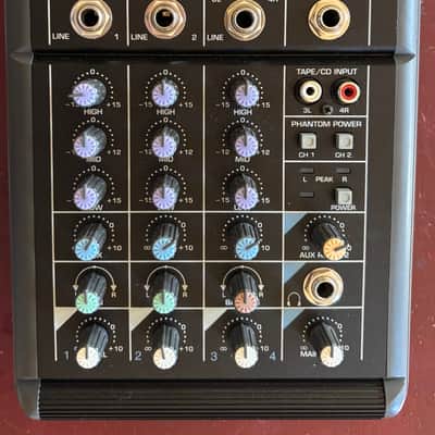 Samson MixPad 4 Compact Mixer image 1