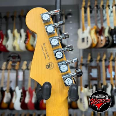 Fender   American Ultra Stratocaster Cobra Blue image 6